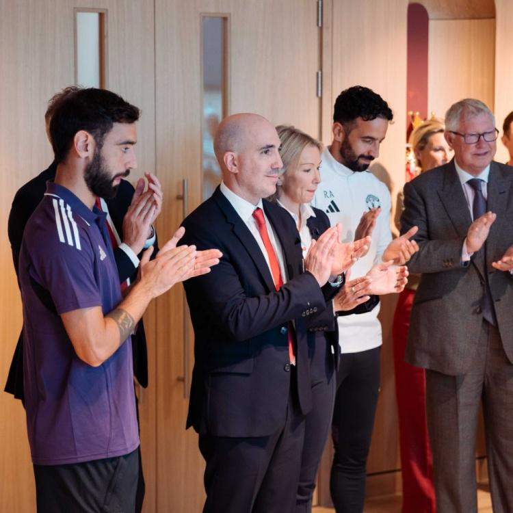 顿基地男足, 利夫为卡灵