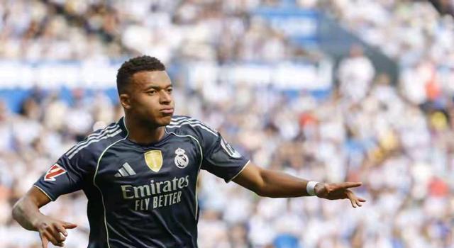 力量极大, 三审, 佩点球破门 力量极大, 三审, 佩点球破门